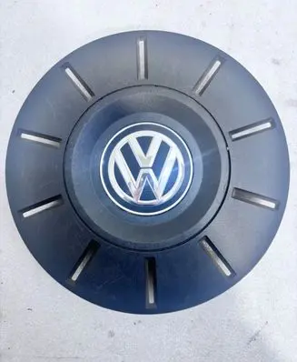Volkswagen Transporter - Caravelle T6 R16 wheel hub/cap/trim 7E0601151C
