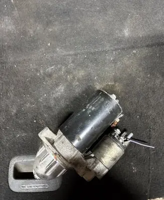 Mercedes-Benz Sprinter W906 Starter motor 0001115047