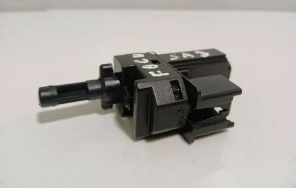 Ford Focus Clutch pedal sensor 4M5T7C534AA U3NFA