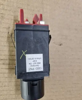 Audi TT Mk1 ESP (stability program) switch 8N0927134