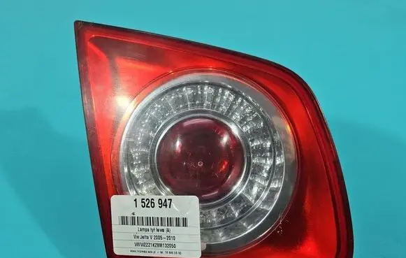 Volkswagen Jetta V Rear/tail lights IMPRK1526947