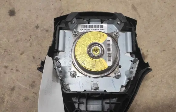 Mazda 5 Steering wheel airbag C23557K00 A11A64415061
