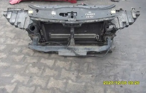 Volkswagen Touareg I Front piece kit 