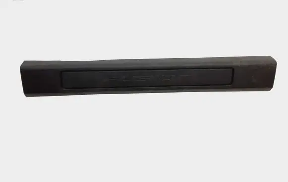 Ford Fusion II Side skirt front trim DS73F13200