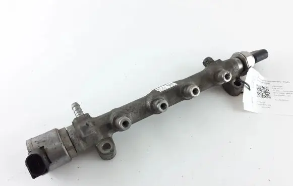 Volkswagen Golf VII Fuel main line pipe 04L089G 04L130764C