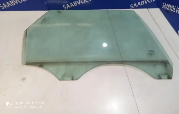 Volvo V50 Rear door window glass 30674295
