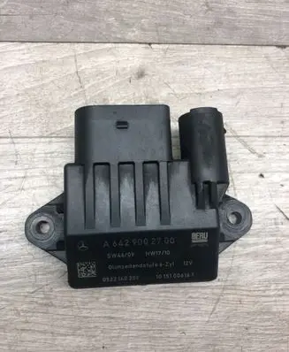 Mercedes-Benz ML W164 Glow plug pre-heat relay A6429002700 0522140209 10151006161