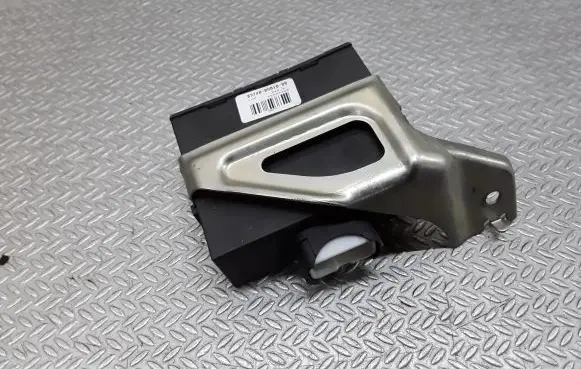 Toyota Aygo AB10 Comfort/convenience module 897400H01000