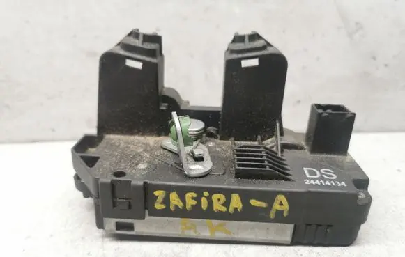 Opel Zafira A Rear door lock 24414134