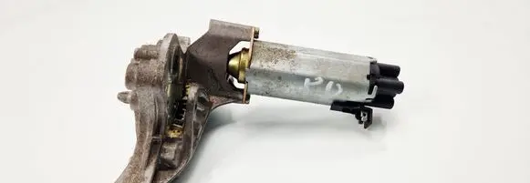 Volvo V70 Seat adjustment motor 74060001 26101542