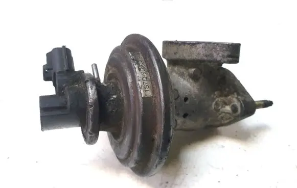 Ford Mondeo Mk III EGR valve 72814604