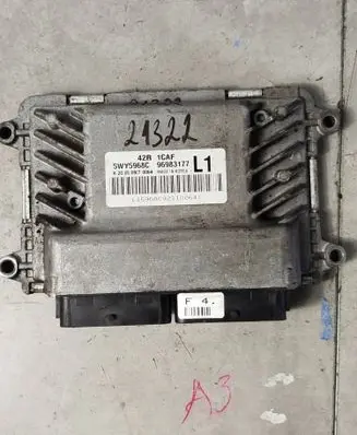 Chevrolet Aveo Engine control unit/module 96983177