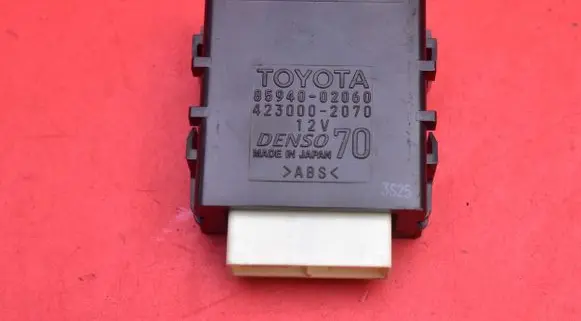 Toyota Auris E180 Engine control unit/module ECU 85940-02060