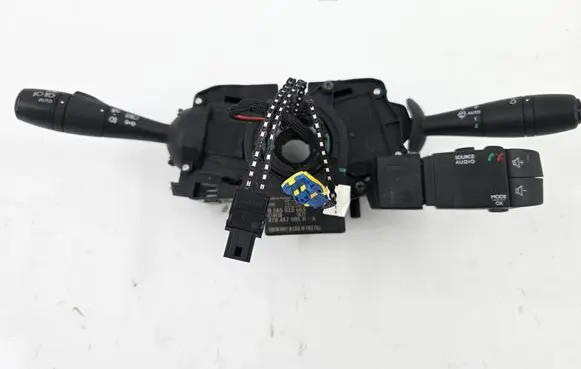 Renault Trafic III (X82) Wiper turn signal indicator stalk/switch 255672499R 479457095R