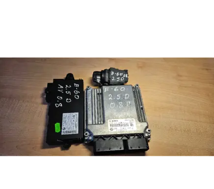 BMW 5 E60 E61 Engine control unit/module ECU 7811151 9147227