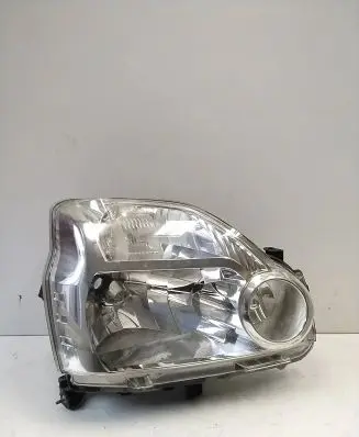 Nissan X-Trail T31 Headlight/headlamp HCR598