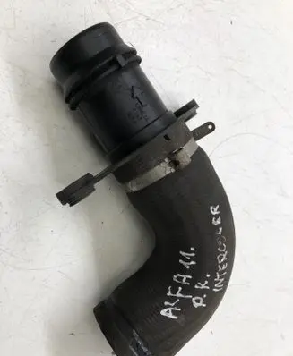 Alfa Romeo Giulietta Intercooler hose/pipe