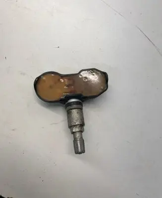 BMW X5 E70 Tire pressure sensor 6790054 4028481965