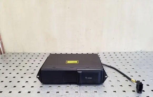 Skoda Octavia Mk1 (1U) CD/DVD changer 1J5035111A