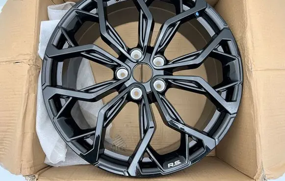 Renault Megane IV R19 alloy rim 403009130R
