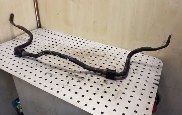 Toyota Corolla Verso E121 Front anti-roll bar/sway bar