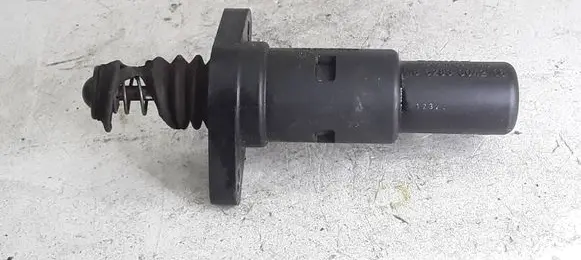 Skoda Fabia Mk1 (6Y) Clutch slave cylinder 4862830042