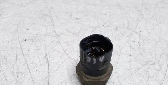 Coolant temperature sensor