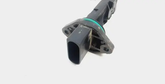 Skoda Octavia Mk2 (1Z) Mass air flow meter 634183 F00C2G2055