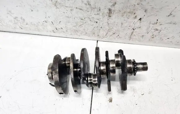 Audi A4 S4 B5 8D Crankshaft 
