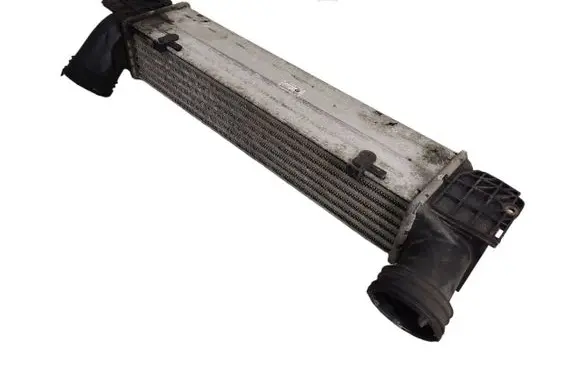 BMW 3 E90 E91 Intercooler radiator 17517800680 171U101059