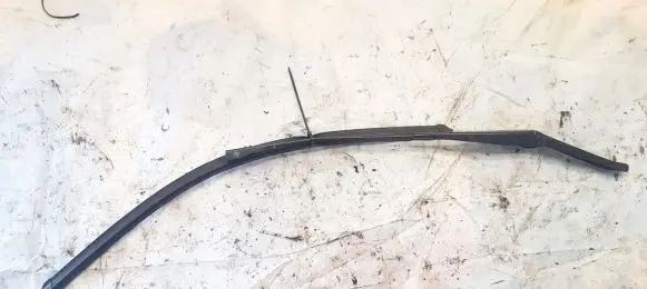 Ford Focus Front wiper blade arm