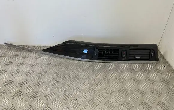 Dash center air vent grill
