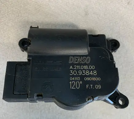 Renault Master III Air flap motor/actuator A21101800 0901800 3093848