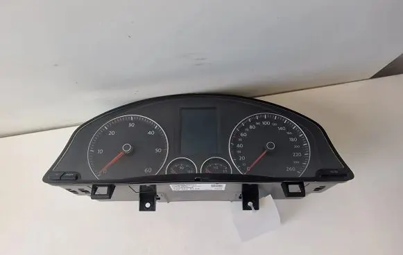 Volkswagen Golf V Speedometer (instrument cluster) 1K0920874B
