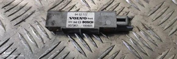 Volvo V70 Airbag deployment crash/impact sensor 9452777