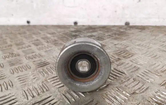 Subaru Forester SJ Belt tensioner pulley B17102DG4