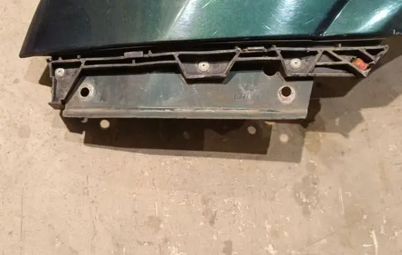 Opel Signum Front bumper mounting bracket 13140760