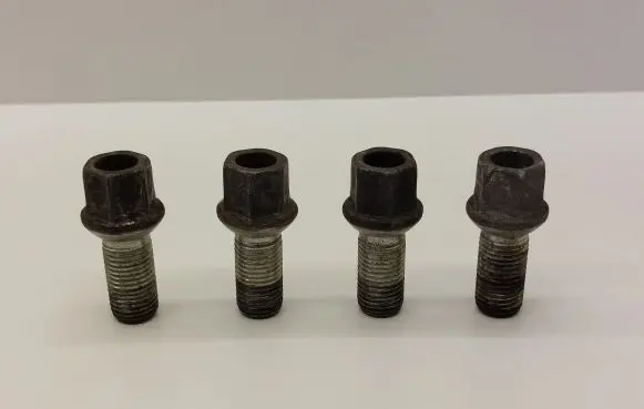 Audi A4 S4 B8 8K Nuts/bolts 