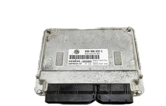 Volkswagen Golf IV Engine control unit/module 03D906032C