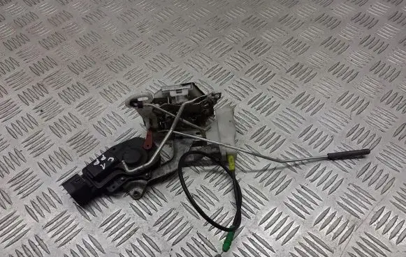 Citroen C1 Front door lock