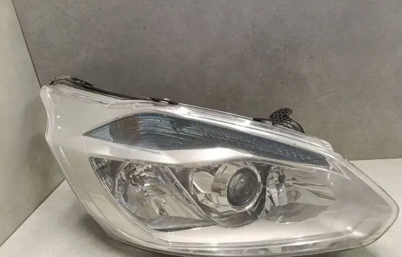 Ford Transit Custom Headlight/headlamp BK2113D152B