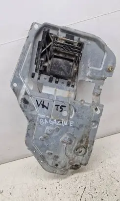 Volkswagen Multivan T5 Loading door lock 7H0827201M
