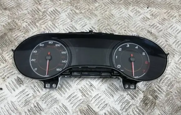 Fiat Tipo Clock 00520677850 A2C12339700 10R057632