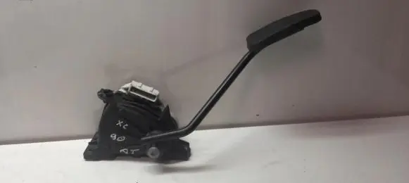 Volvo XC90 Accelerator throttle pedal 30683521 A4120