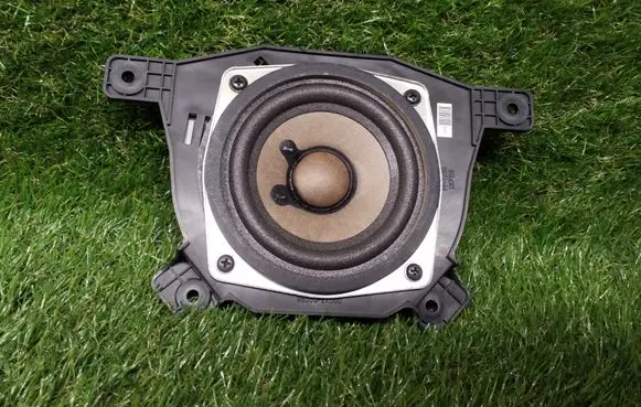 KIA Soul Panel speaker 963602K000