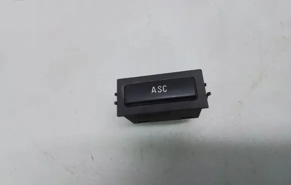 Traction control (ASR) switch