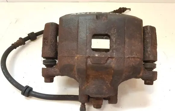 Mitsubishi ASX Front brake caliper 4605A861
