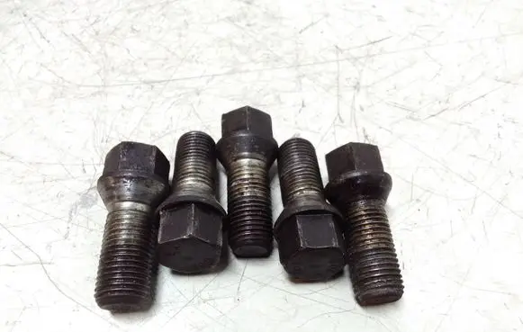 Peugeot 807 Nuts/bolts 