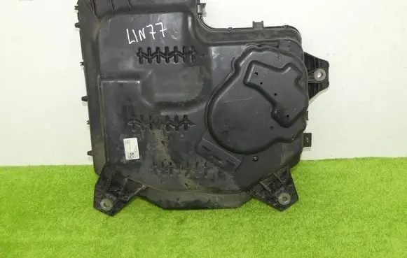 Ford Ranger IV AdBlue liquid reservoir MB3Q-5J228-CC 044404006C PU5A-5L279-AB