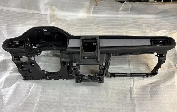 Polestar 2 Dashboard 31688508